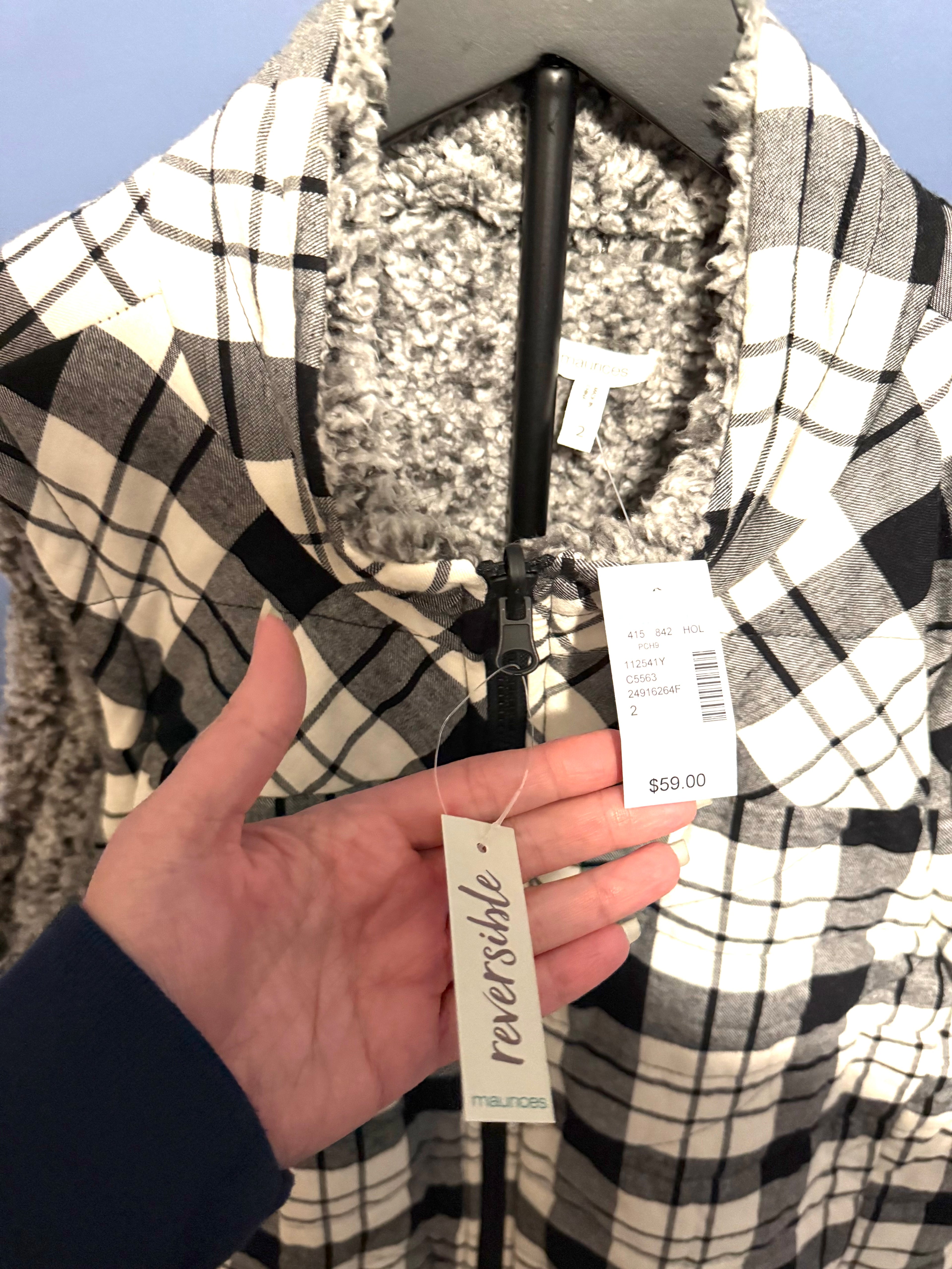 Maurices Reversible Vest – NWT Plus Size 2 | Final Sale – No Returns