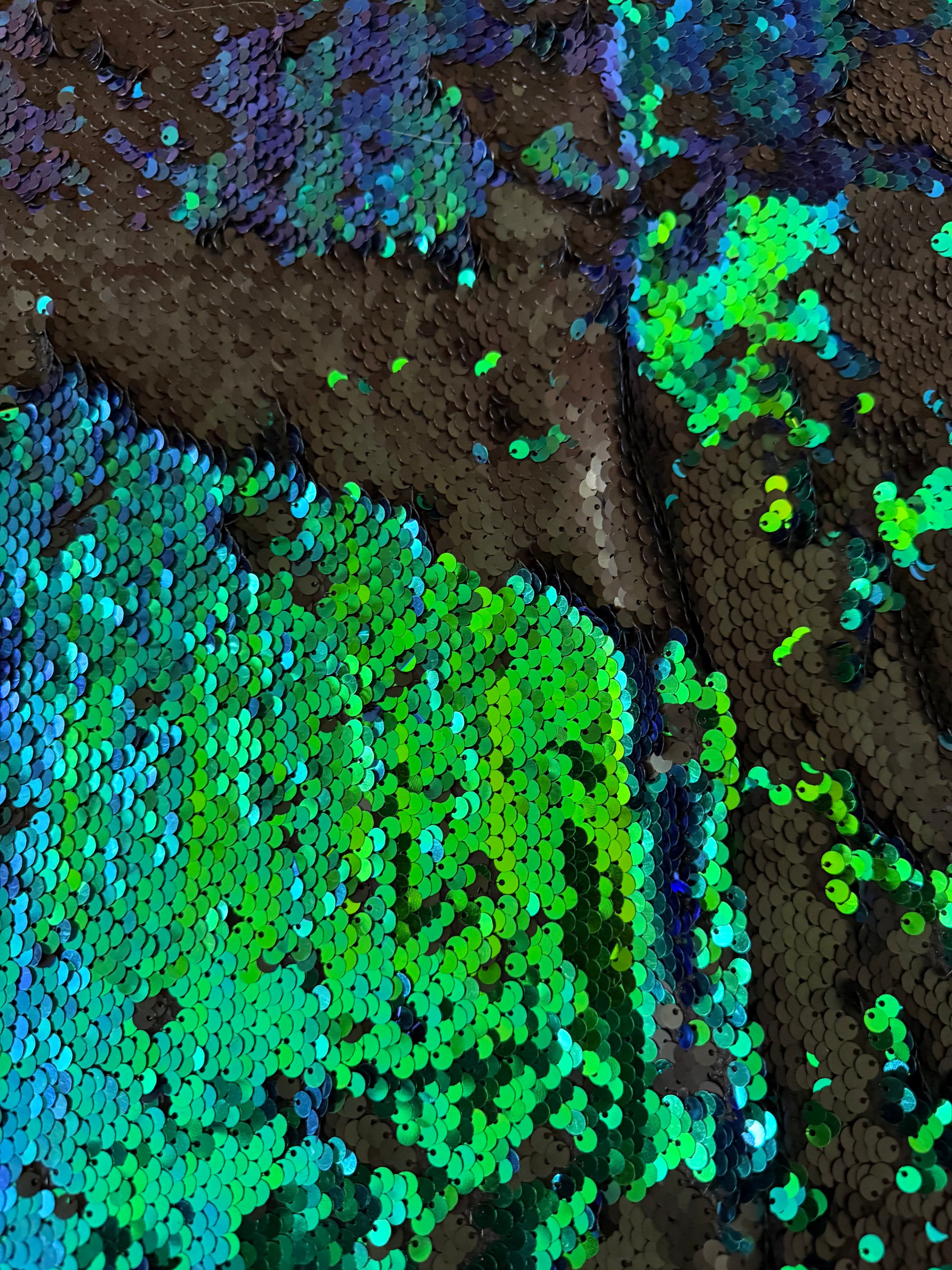 Reversible Sequin Sparkle Throw Blanket – Green, Blue & Black | Final Sale – No Returns