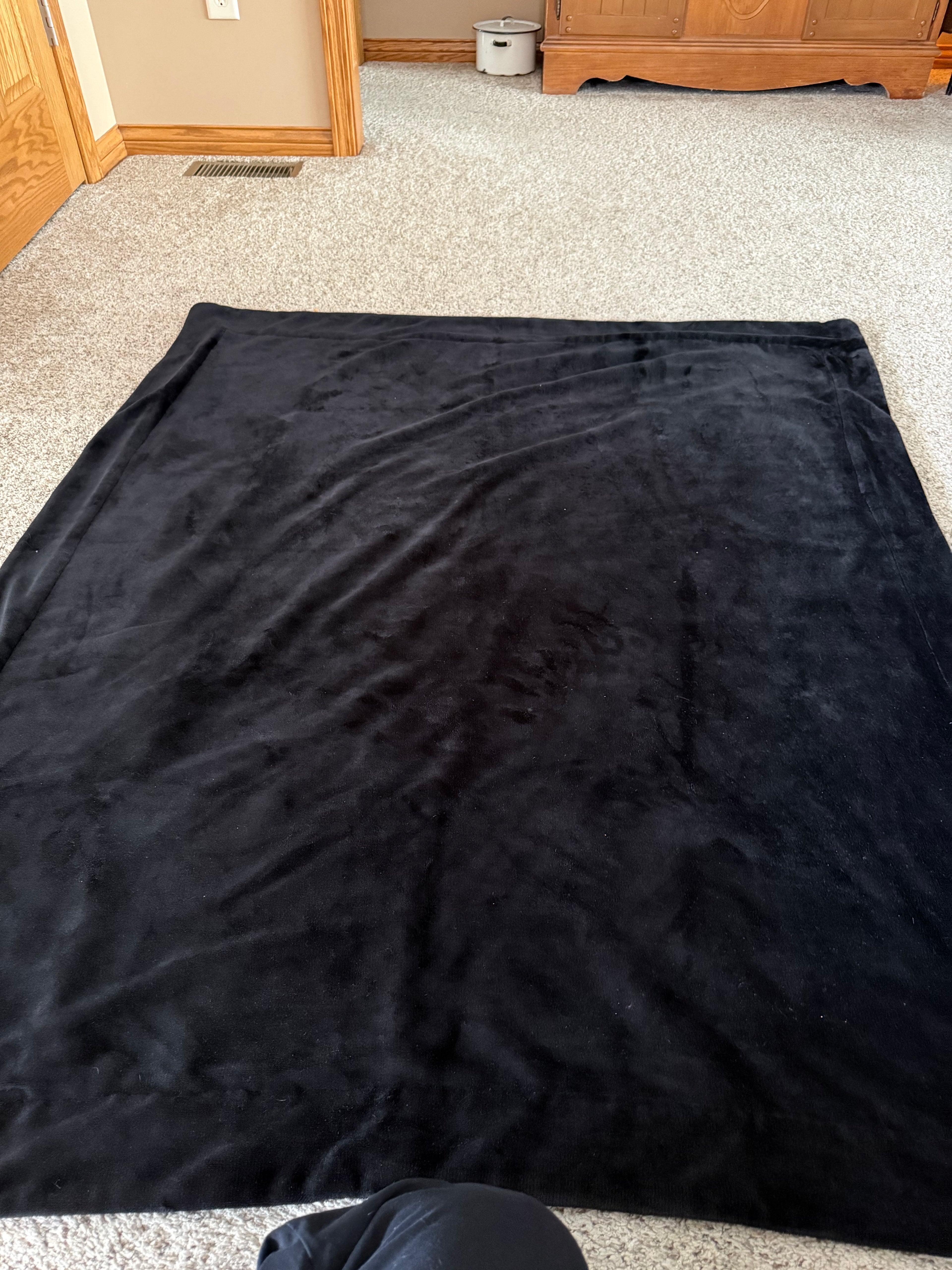Reversible Sequin Sparkle Throw Blanket – Green, Blue & Black | Final Sale – No Returns