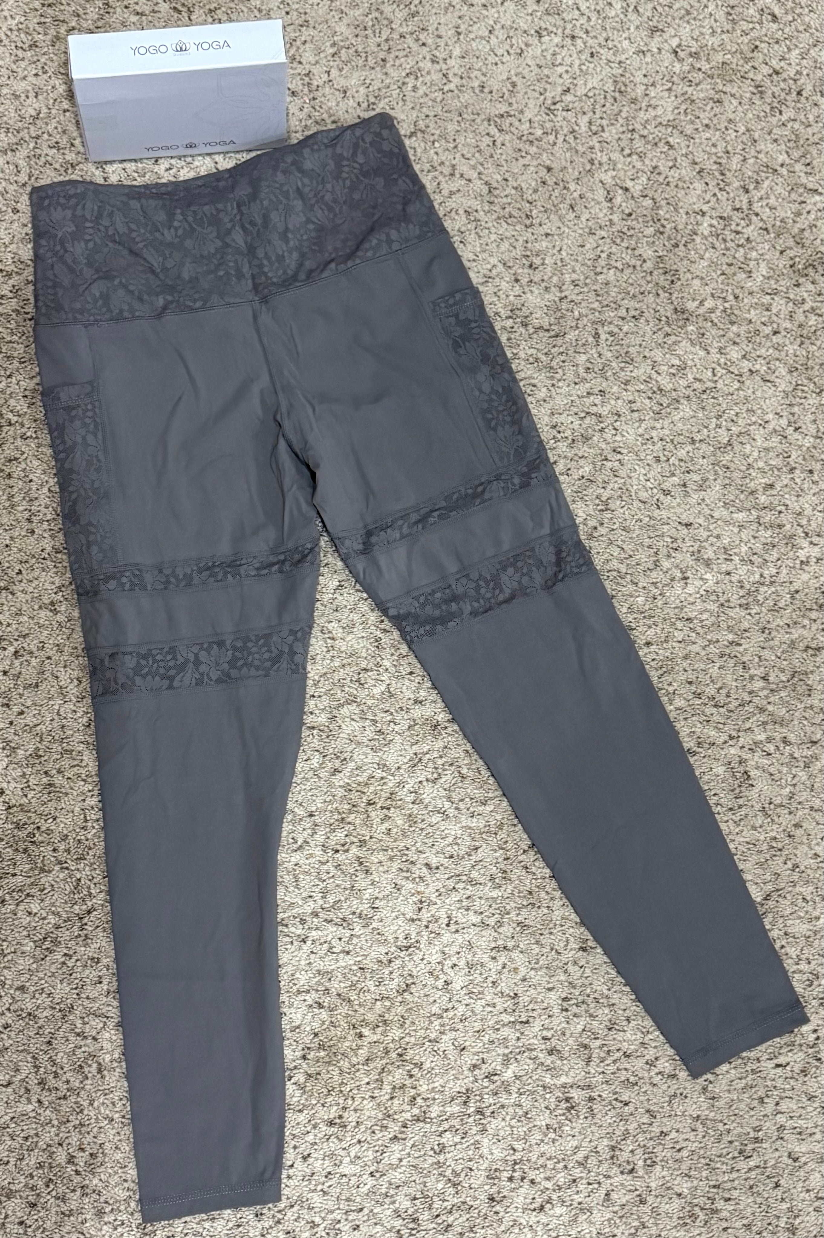 Yogo Yoga Queens Women's Leggings – Gray Lace Accent