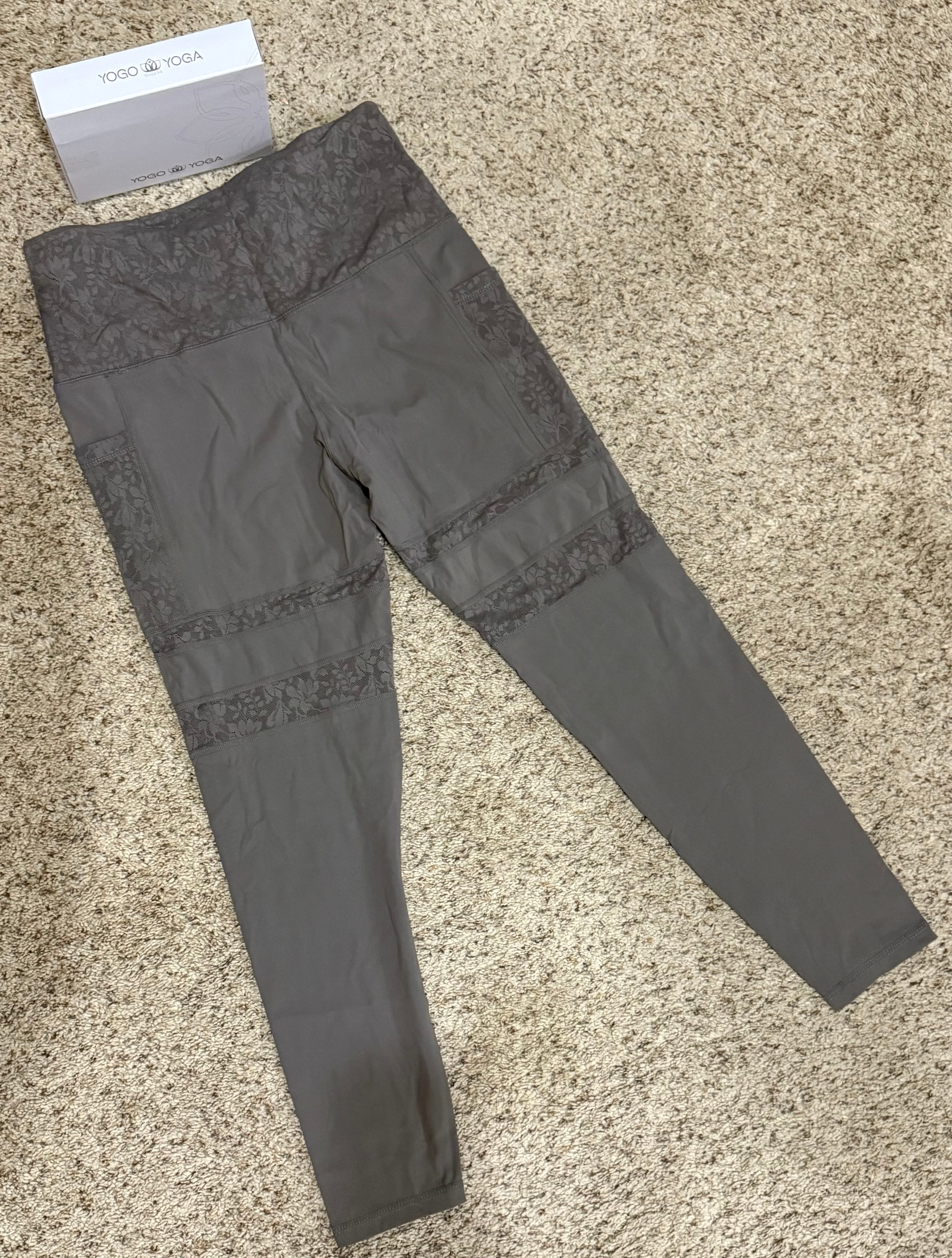 Yogo Yoga Queens Women's Leggings – Gray Lace Accent