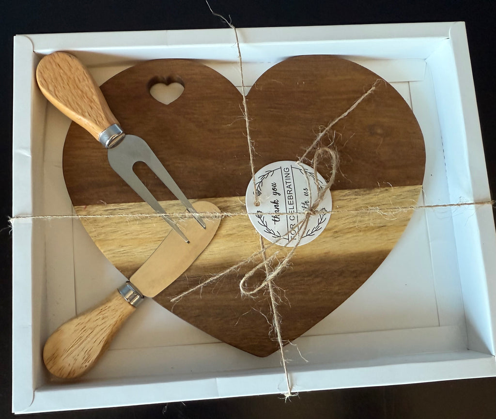 Heart-Shaped Bamboo Cheese & Charcuterie Board Set