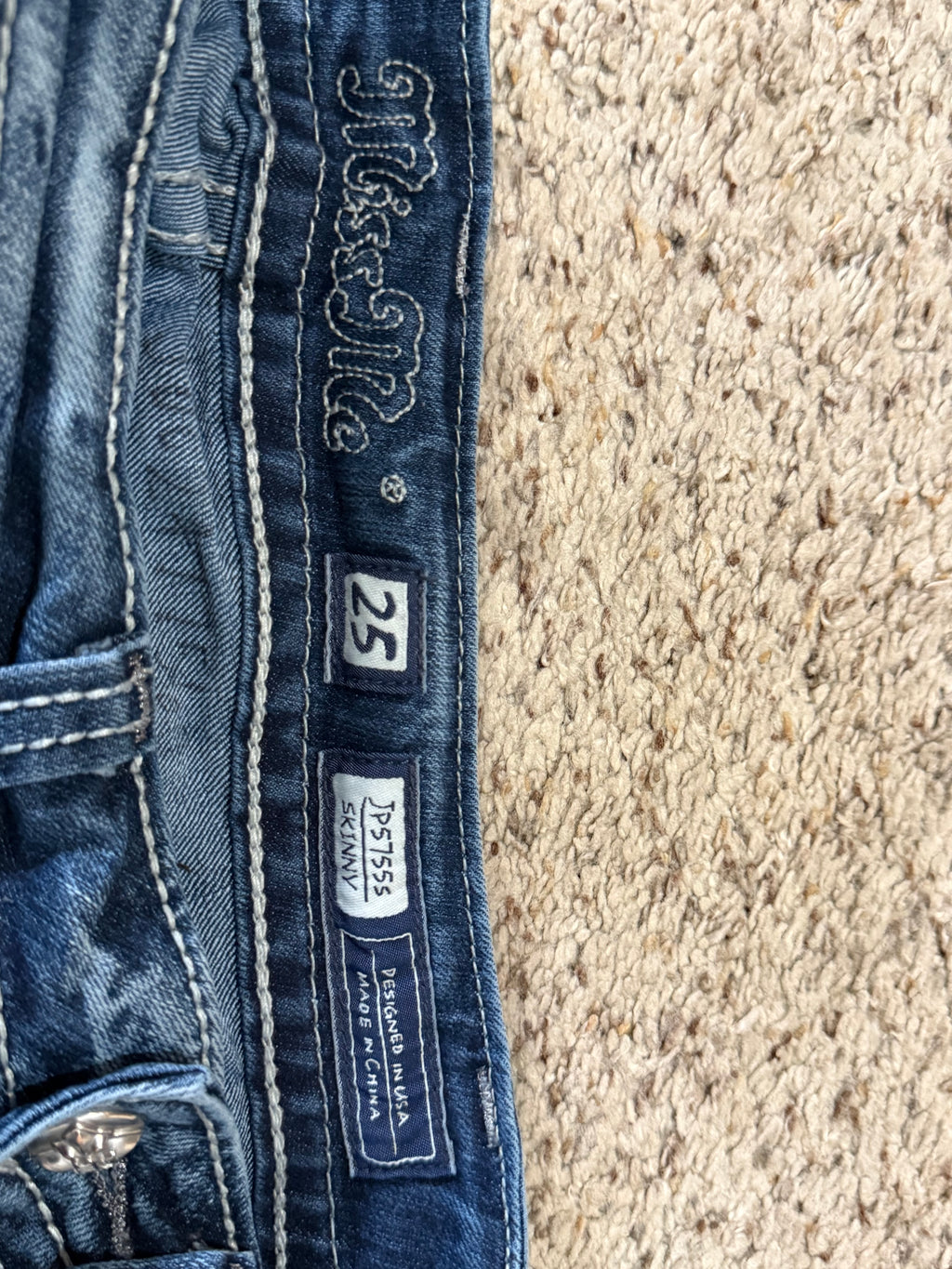 Miss Me Embellished Skinny Jeans – Size 25 (JP57555) | Final Sale – No Returns