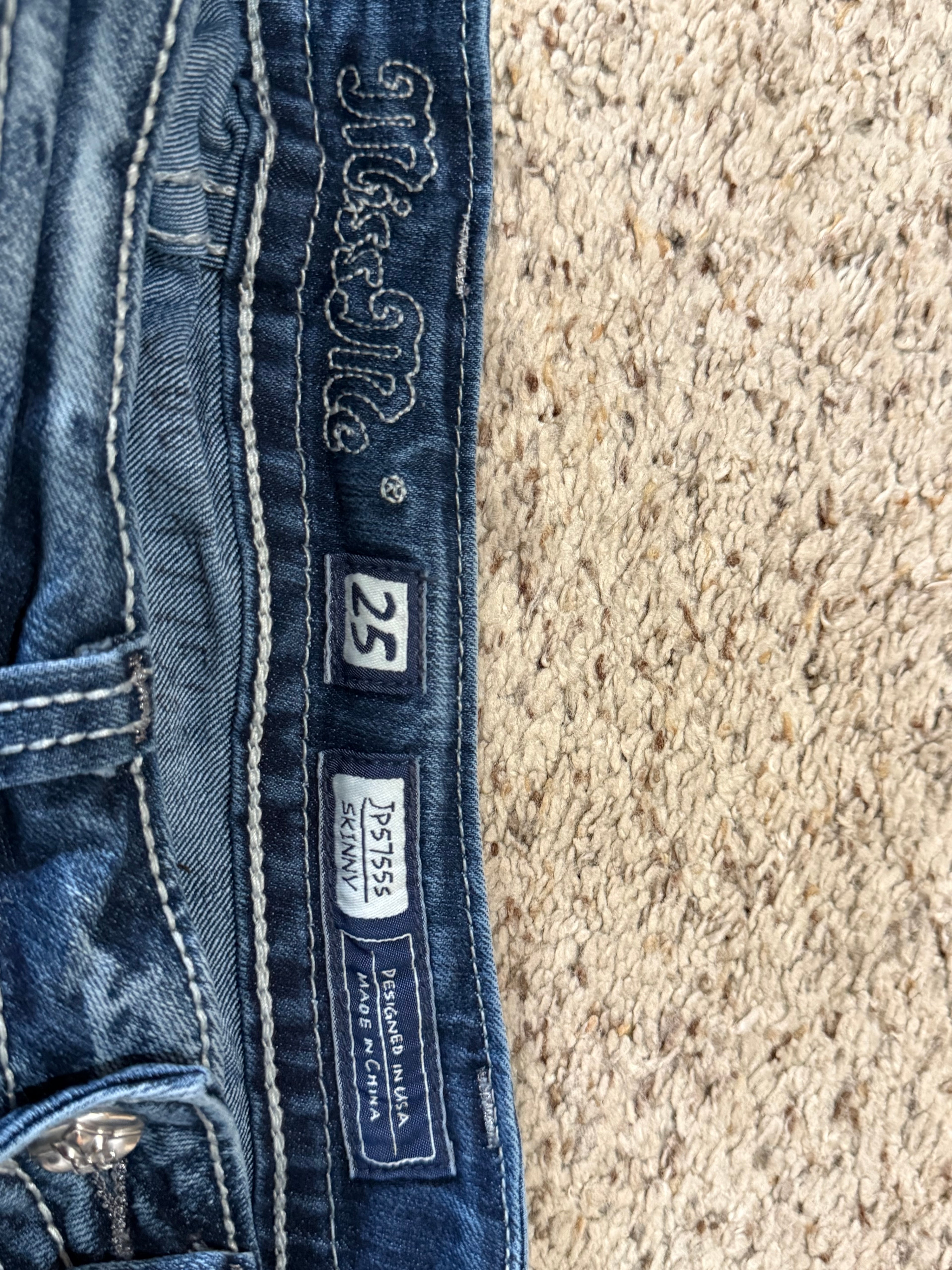 Miss Me Embellished Skinny Jeans – Size 25 (JP57555) | Final Sale – No Returns