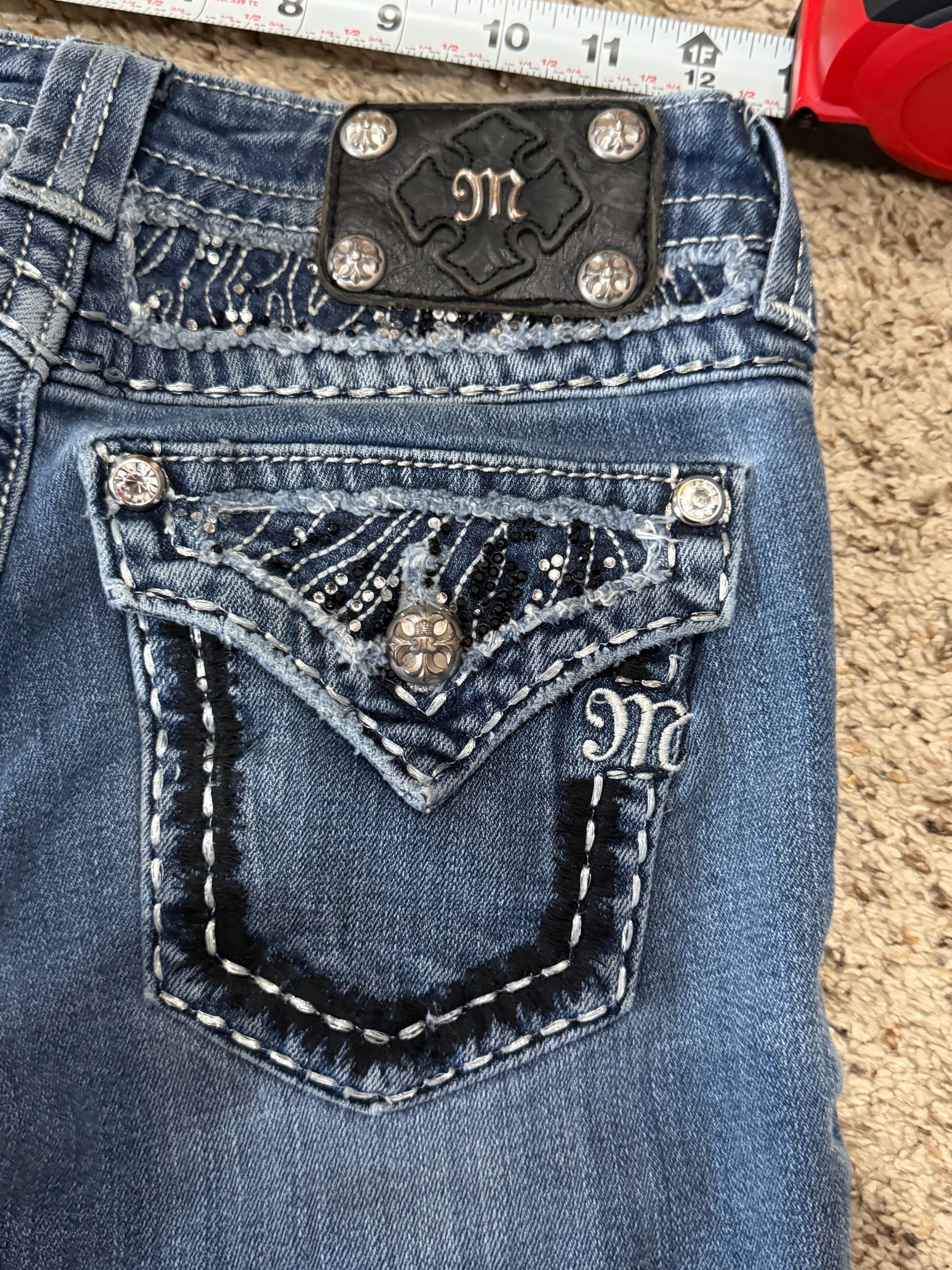 Miss Me Embellished Skinny Jeans – Size 25 (JE5351SSX) | Final Sale – No Returns